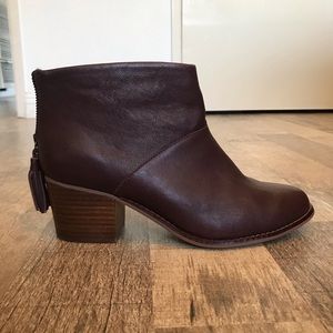 Tom’s Leila Oxblood Leather Bootie Size 9